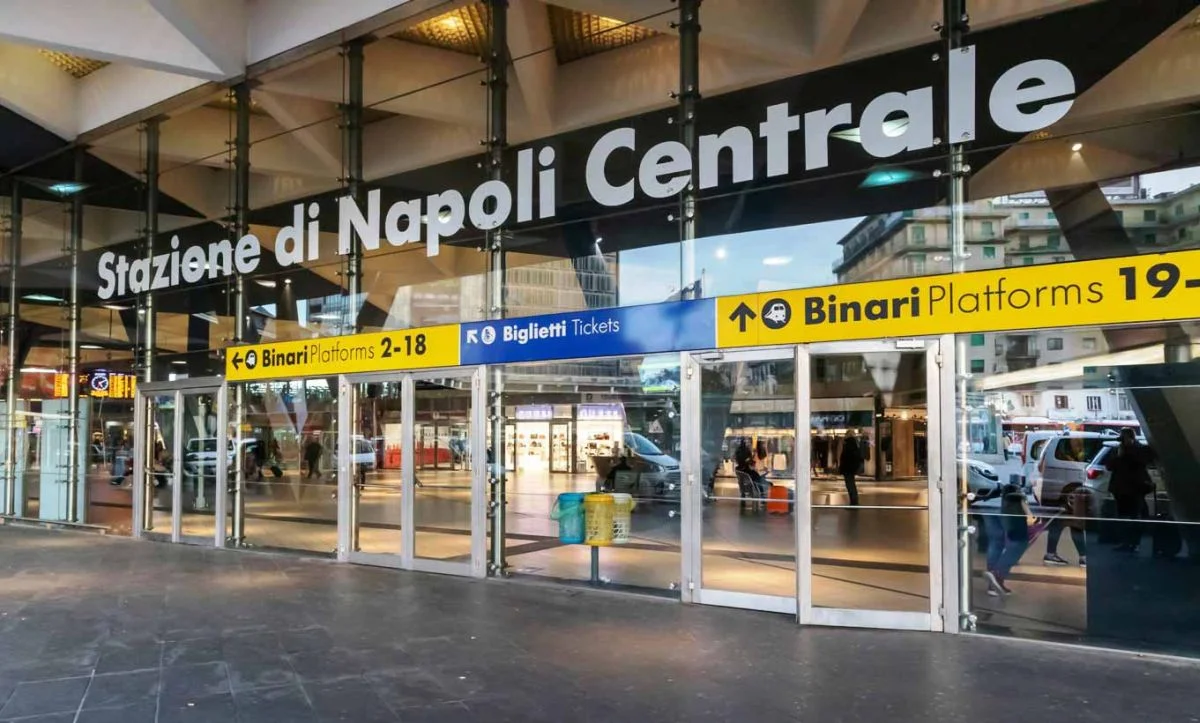 Garage della Stazione di Napoli Centrale