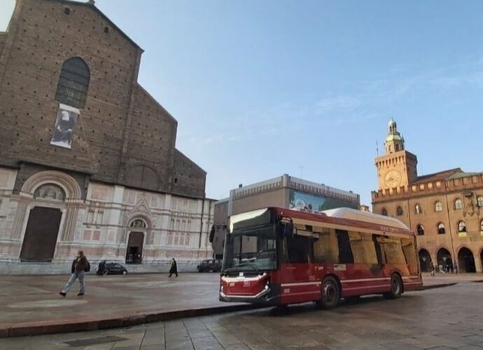 Sciopero dei trasporti a Bologna