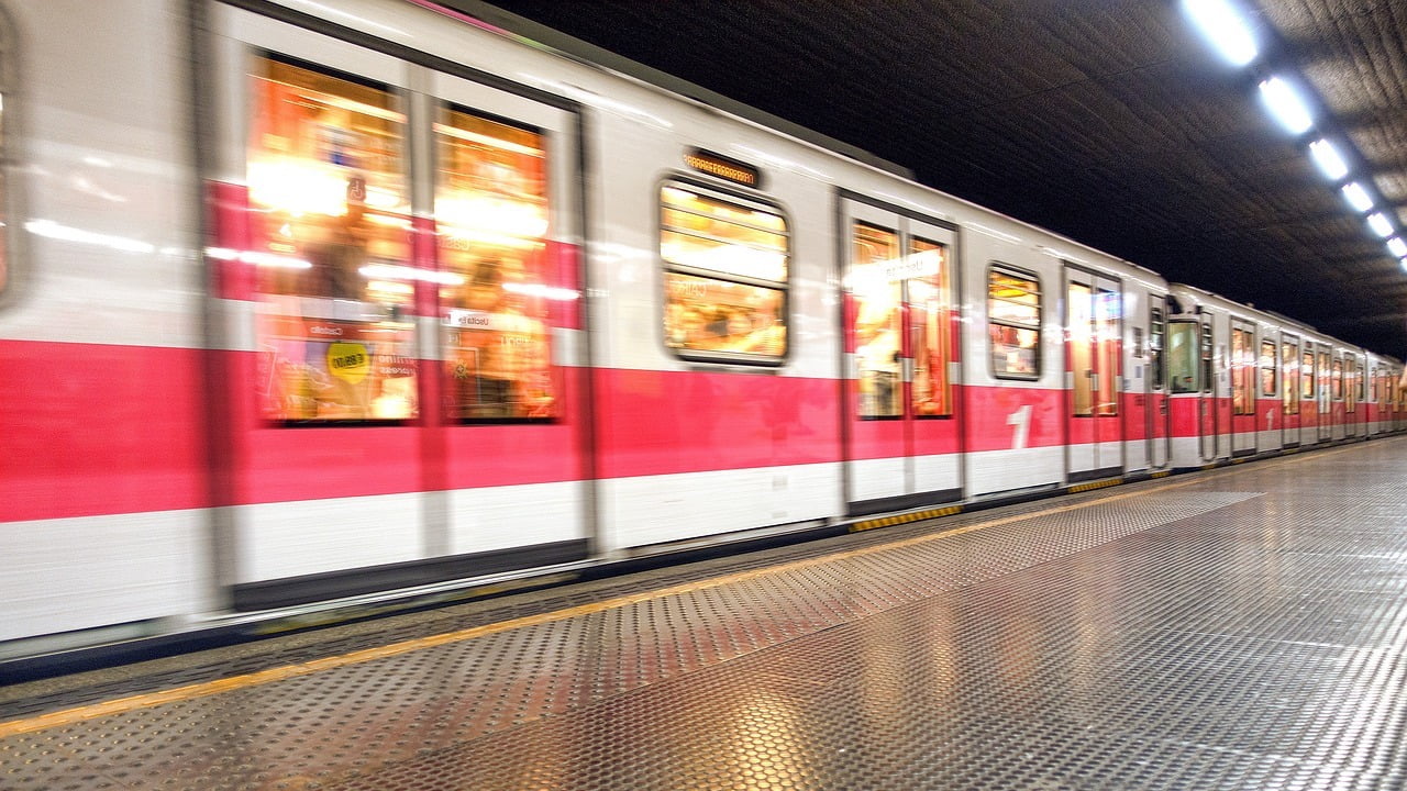 Atm Milano mezzi trasporti Metro