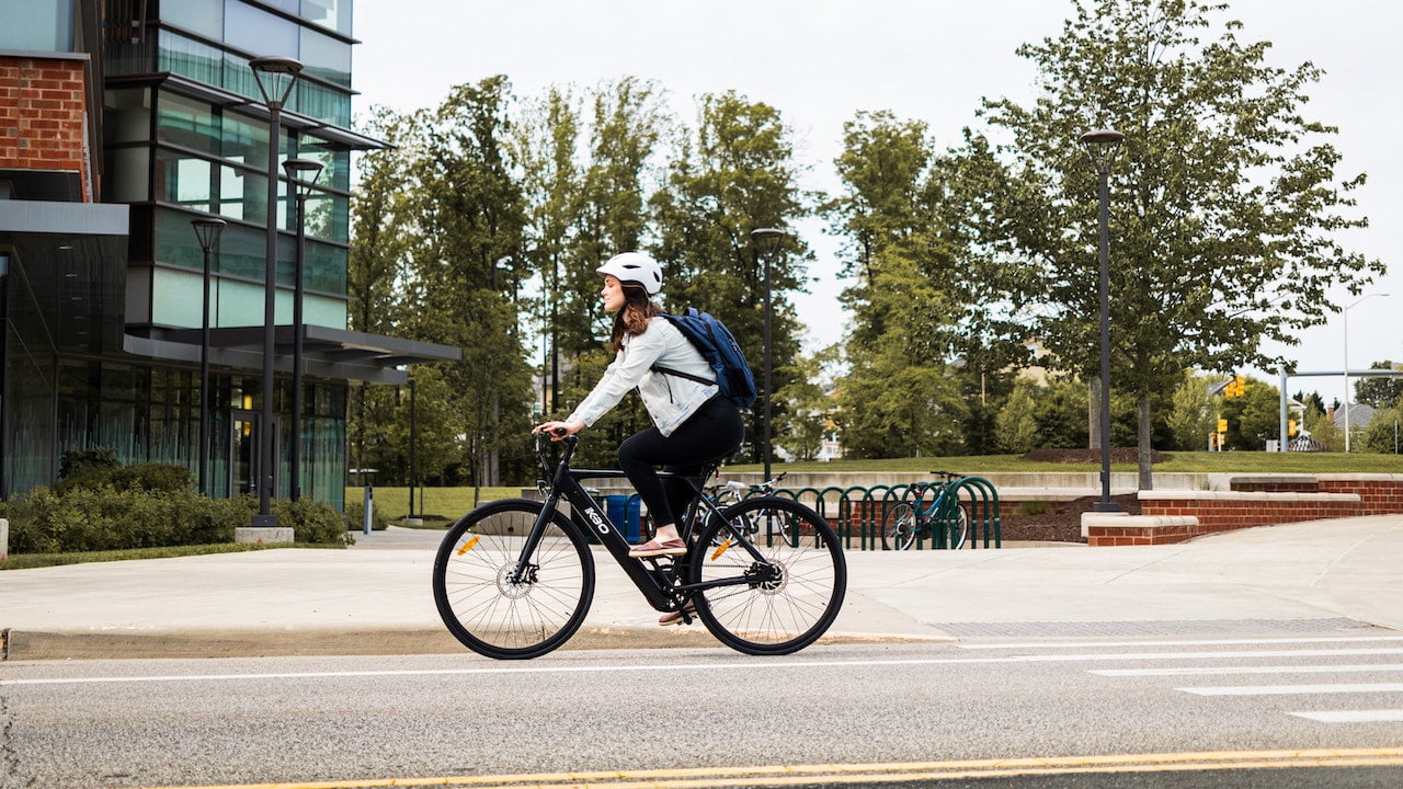 Biciclette elettriche strada sicurezza ciclisti
