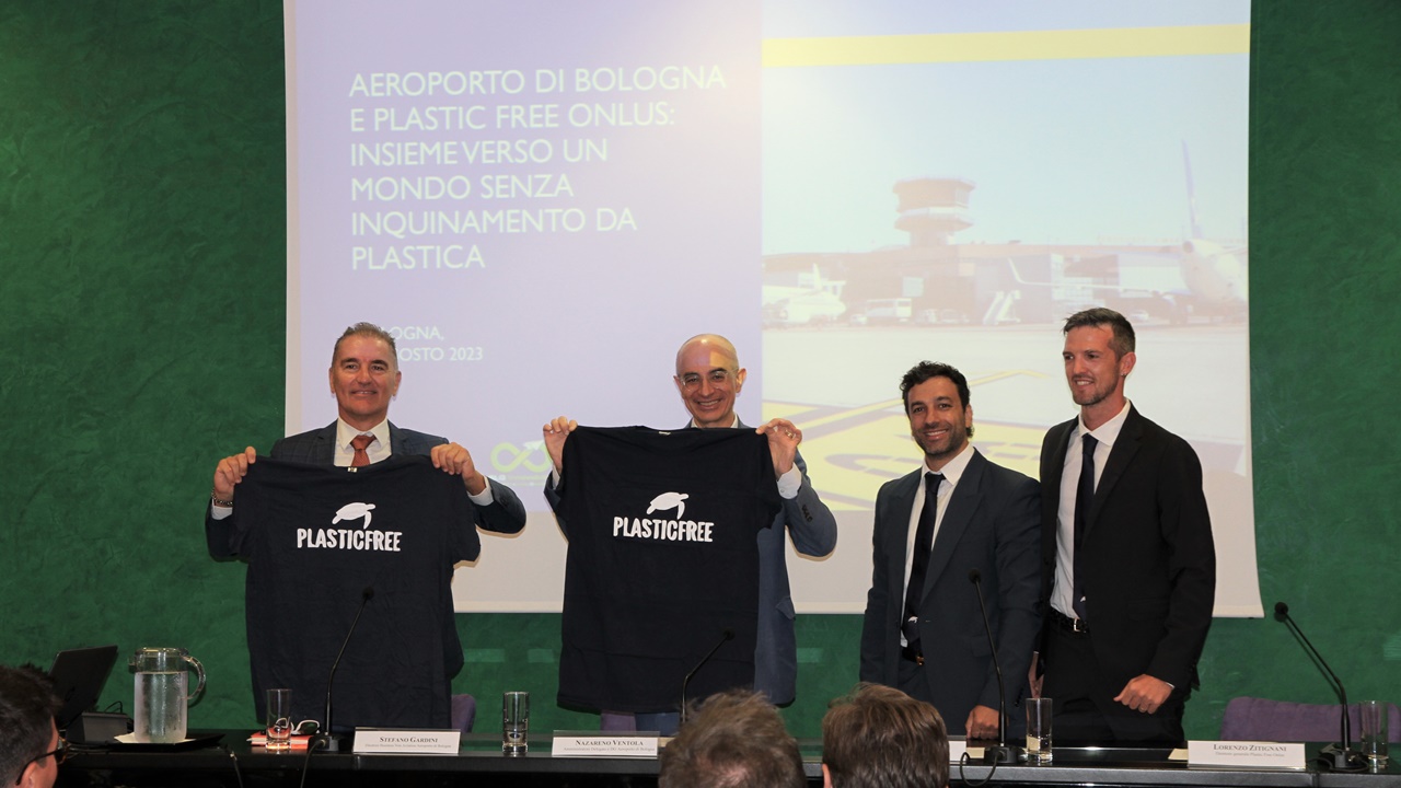 Aeroporto Marconi di Bologna e Plastic free