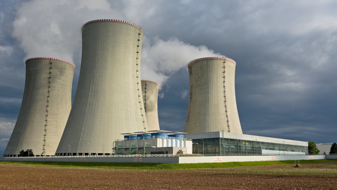 Centrale nucleare atomica